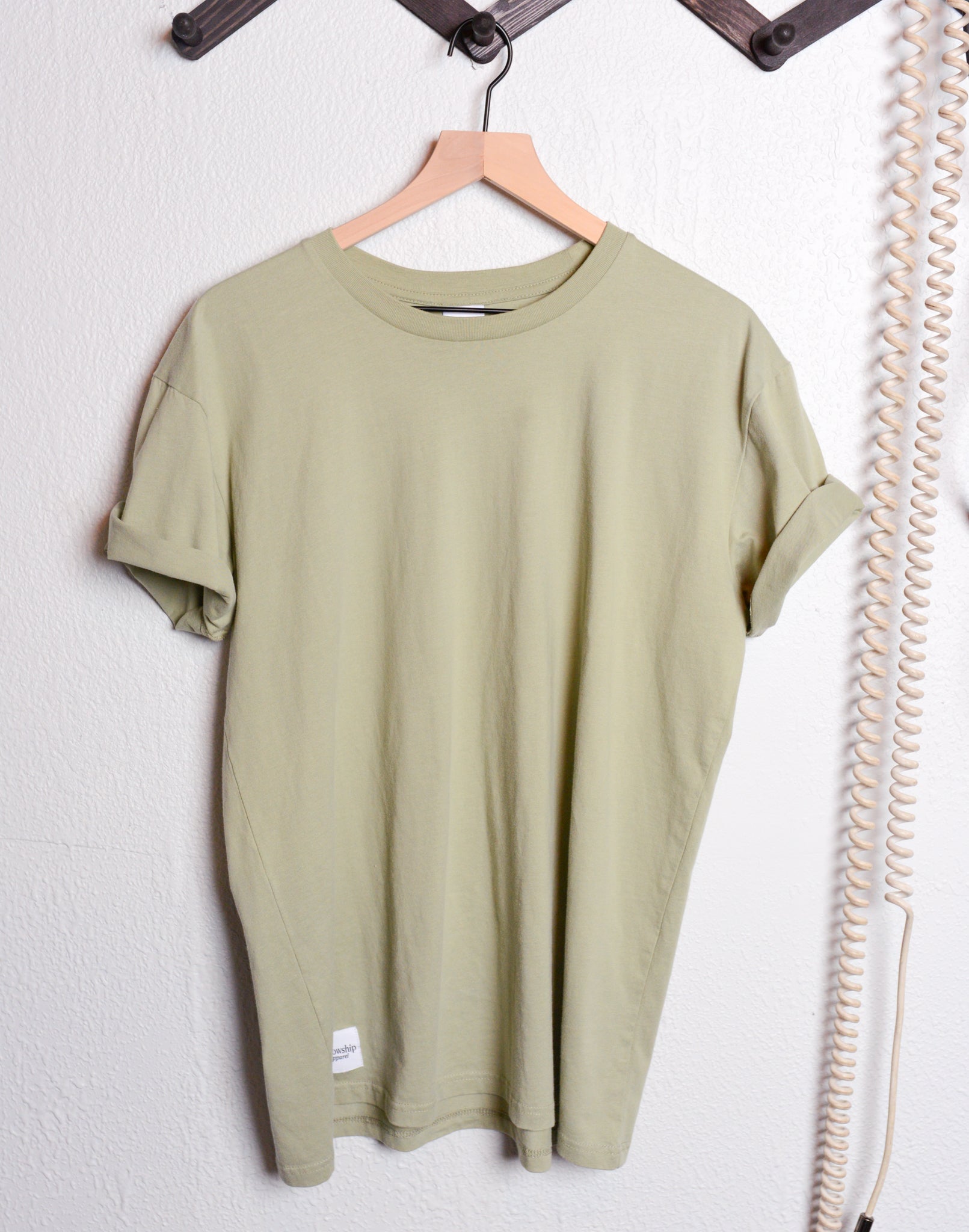 Setting Forth Tee